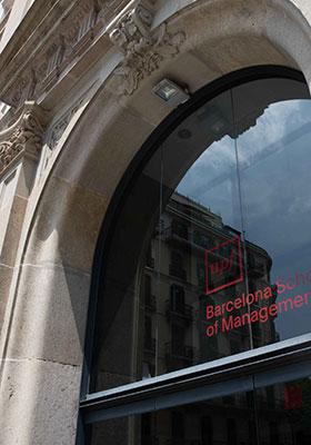 front door, balmes building